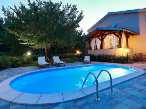 Exquisite Apartment in ilo with Balcony